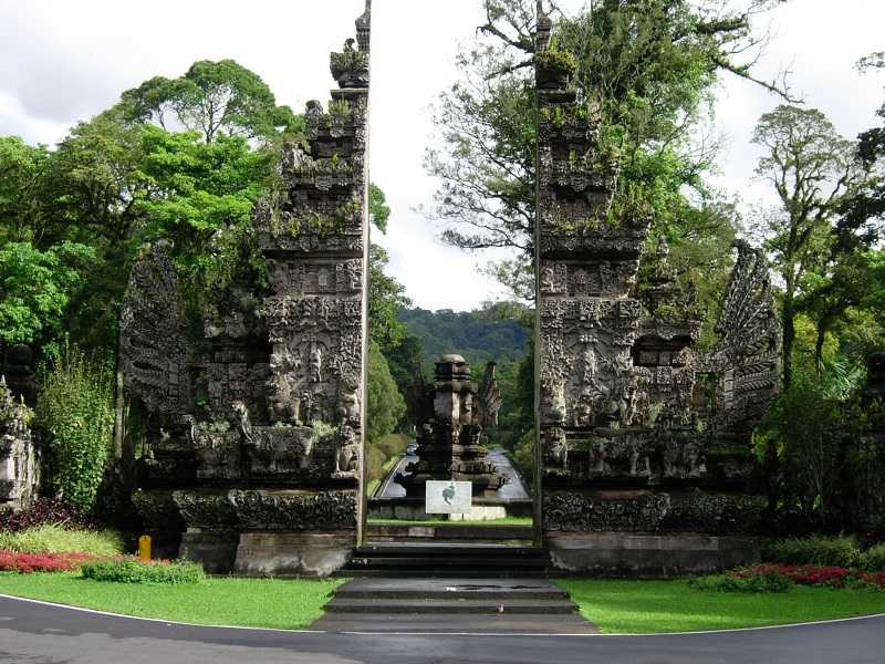 ботанический сад Бали Эка-Карья